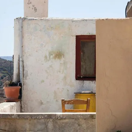 Hamezi House - Authentic Cretan Escape بيت للعطل *