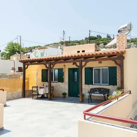بيت للعطل Hamezi House - Authentic Cretan Escape *